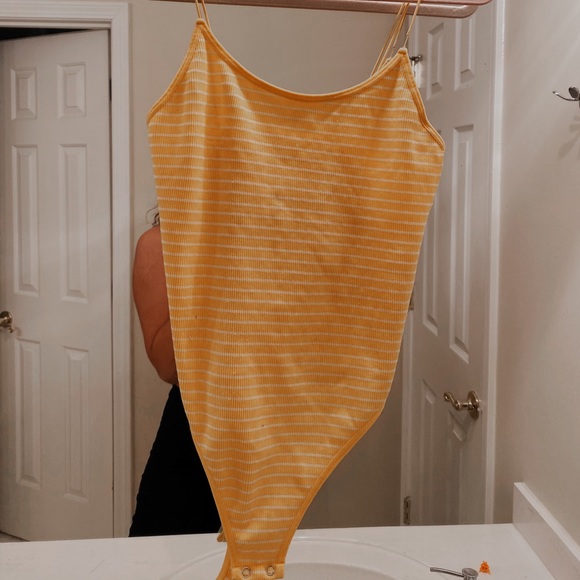 Mustard yellow striped body suit - Picture 3 of 3